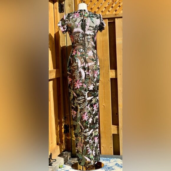 🆕 BRONX & BANCO 🧿 NWOT Zinnia Side-Split Sequin & Embroidered Gown, Sz S US 4 - Picture 8 of 16